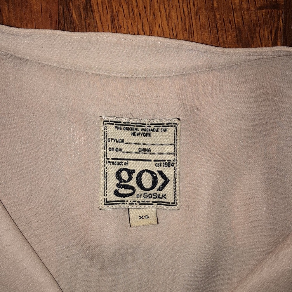 ‼️Silk Button Down Blouse Top - Picture 8 of 10